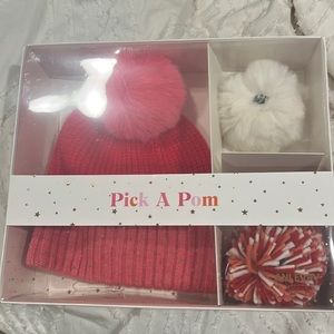 Changeable Pom Pom Hat. Brand New